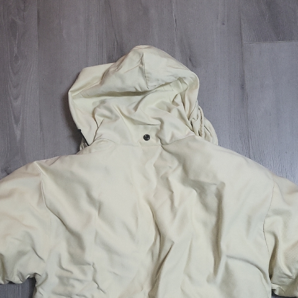 Women's Cream Puffer Jacket with Black Details - Picture 12 of 16